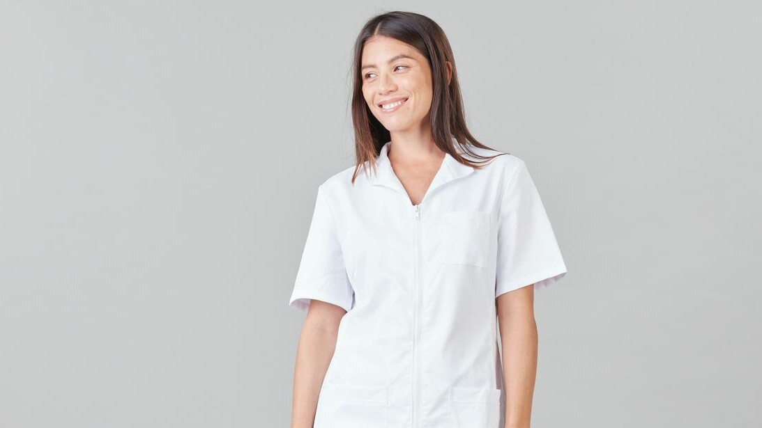 tenue médicale été